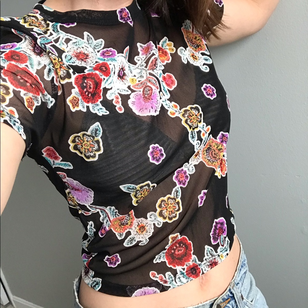 Black mesh and floral appliqué sheer crop tee